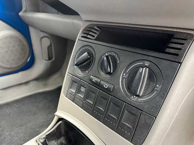 Volkswagen Lupo Basis