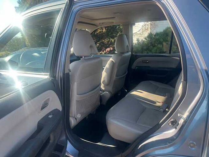 Honda CR-V 2.0i 4WD *LPG* Executive *TÜV NEU* SHZ*