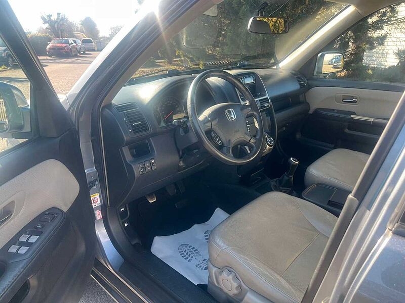 Honda CR-V 2.0i 4WD *LPG* Executive *TÜV NEU* SHZ*